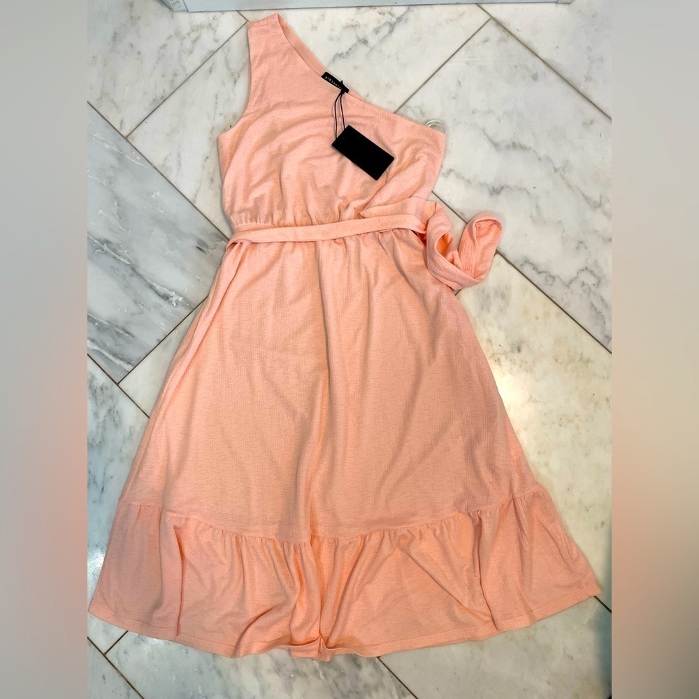 GibsonLook, womens Small one-shoulder light pink waist tie ruffle hem midi dress
